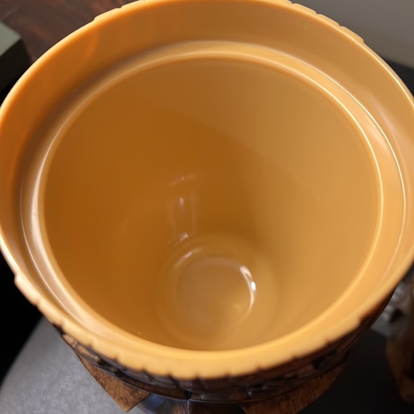 Universal Studios Tiki Glasses - Picture 2 of 5